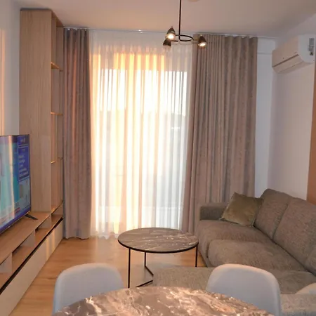 Albania Haven 7 Mine Peza טיראנה