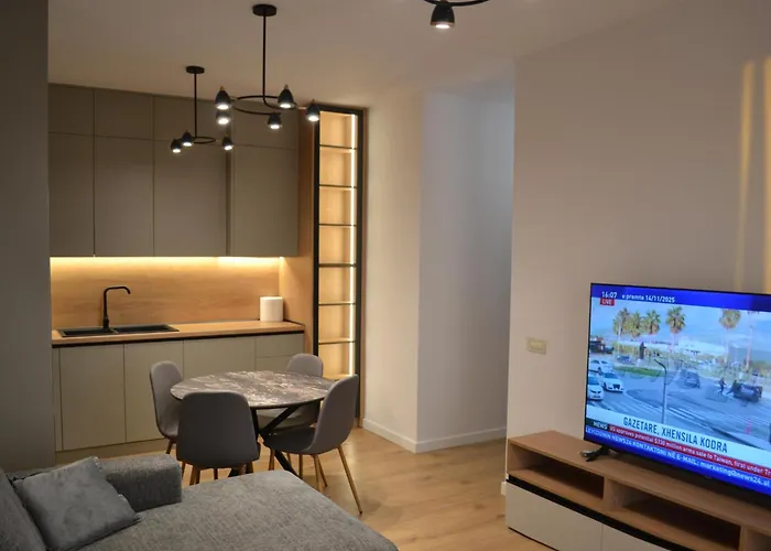 Albania Haven 7 Mine Peza アパート